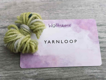 Yarnloop, Garnprobe, handgefärbte Wolle von wollträume